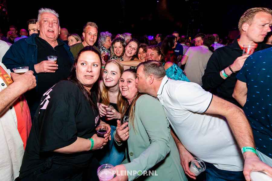 Publiek Bewerkt    (28)